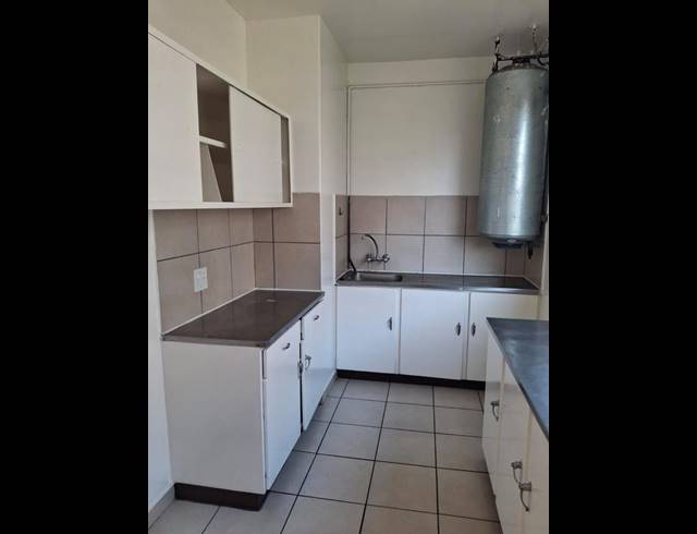 2 BEDROOM PROPERTY TO RENT IN SUNNYSIDE